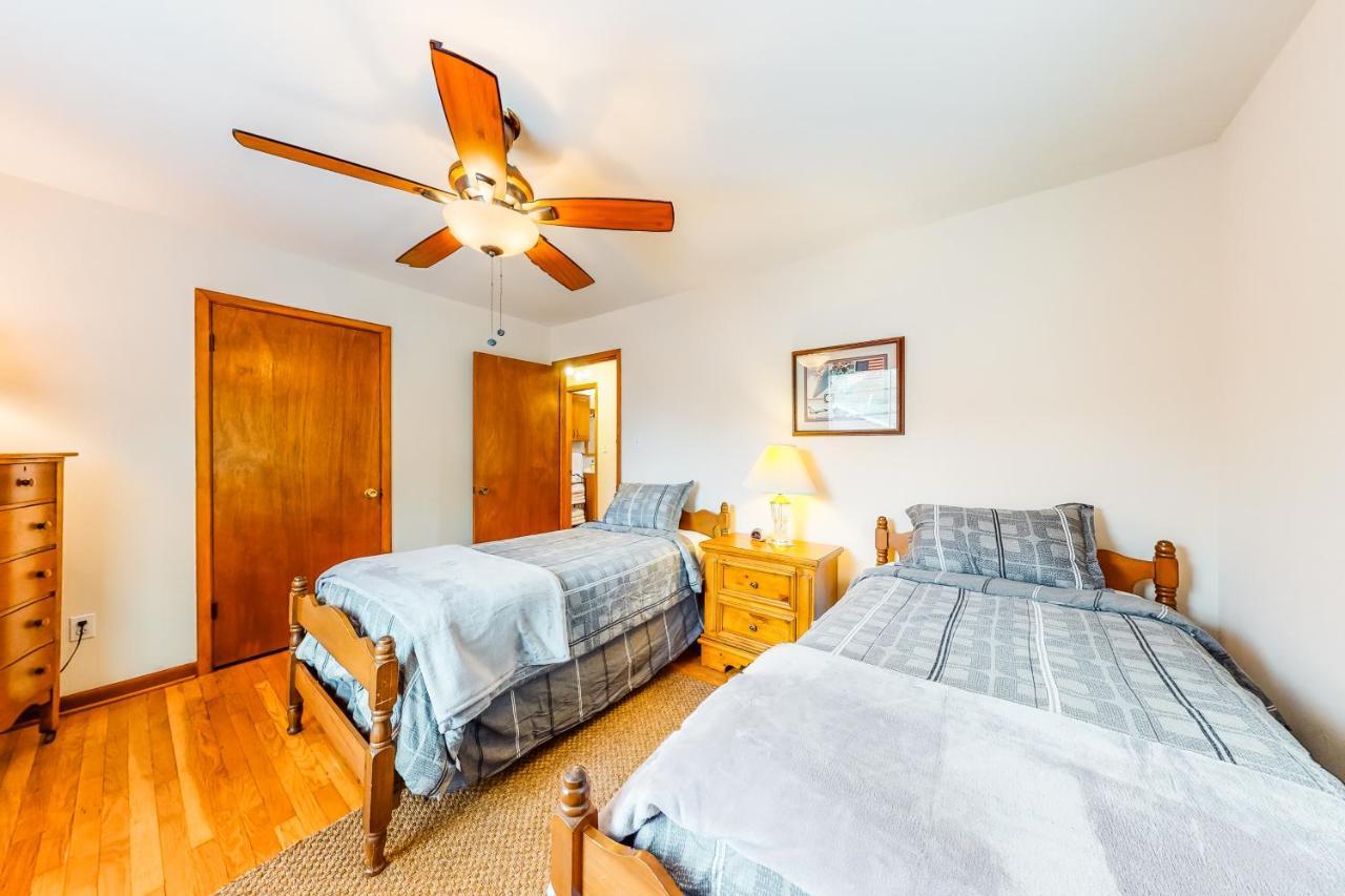Backyard Escape Apartment Galveston Exterior photo